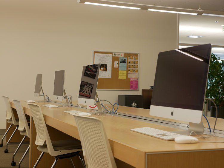 Table of Mac computers.